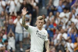 试图说服克洛普执教皇马？克罗斯转发此前记者报道辟谣：假消息
